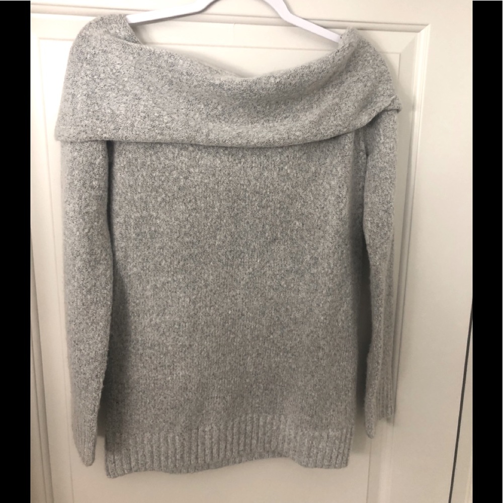 NWOT Off the shoulder sweater
